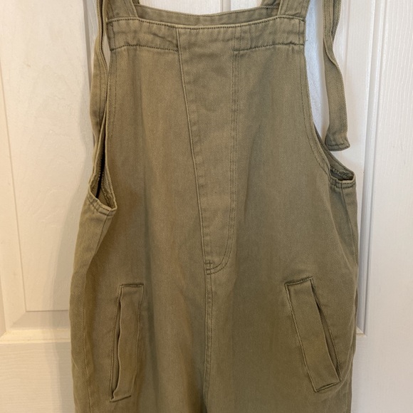 Style Rack overalls. - Picture 5 of 7